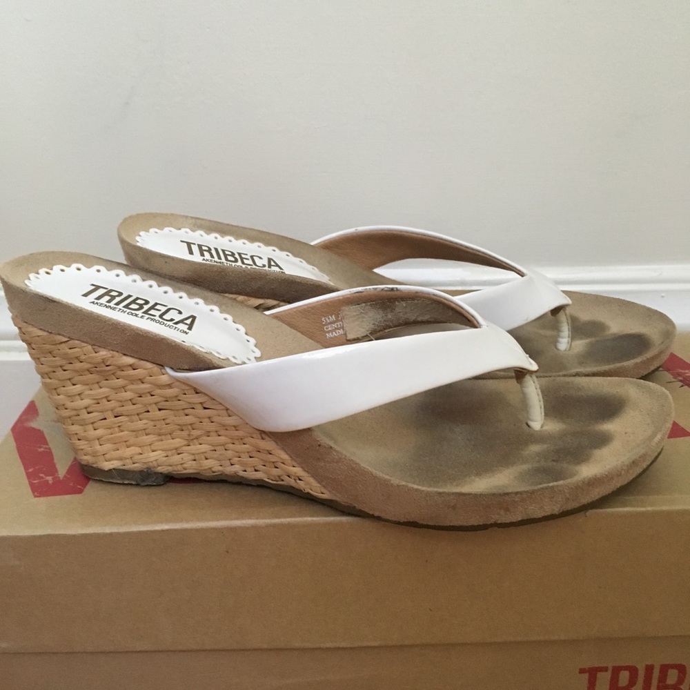 Tribeca by Kenneth Cole White Central Park Wedges
